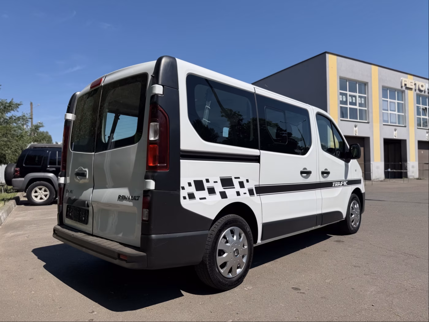 Renault Trafic фото 6