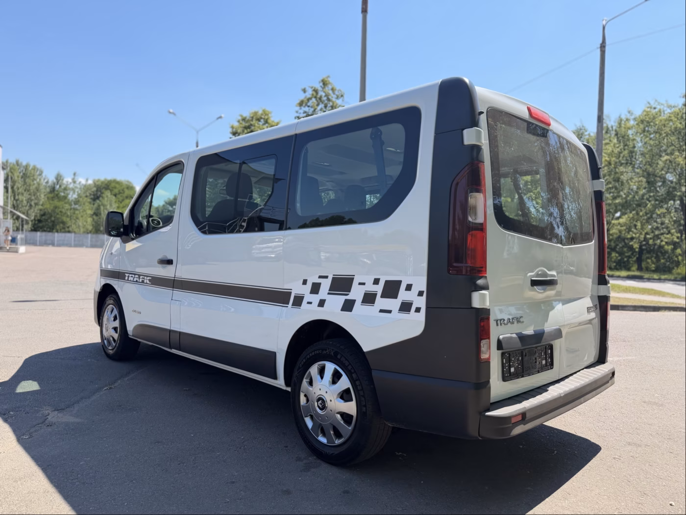 Renault Trafic фото 9