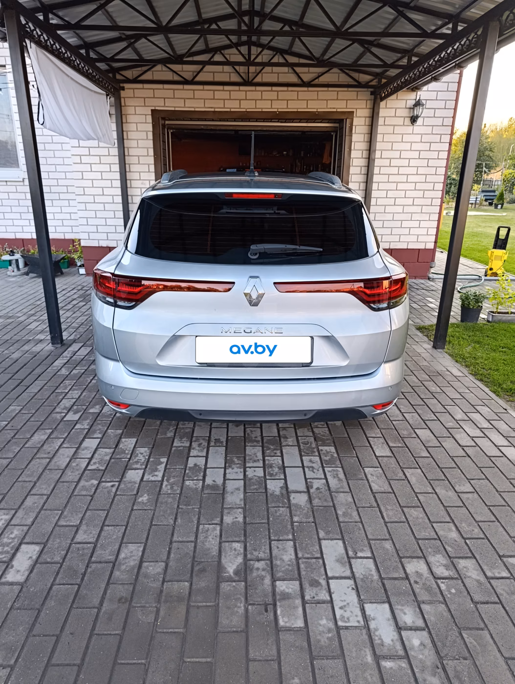 Renault Megane фото 2