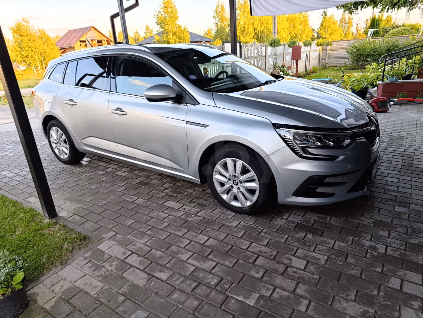 Renault Megane фото 3
