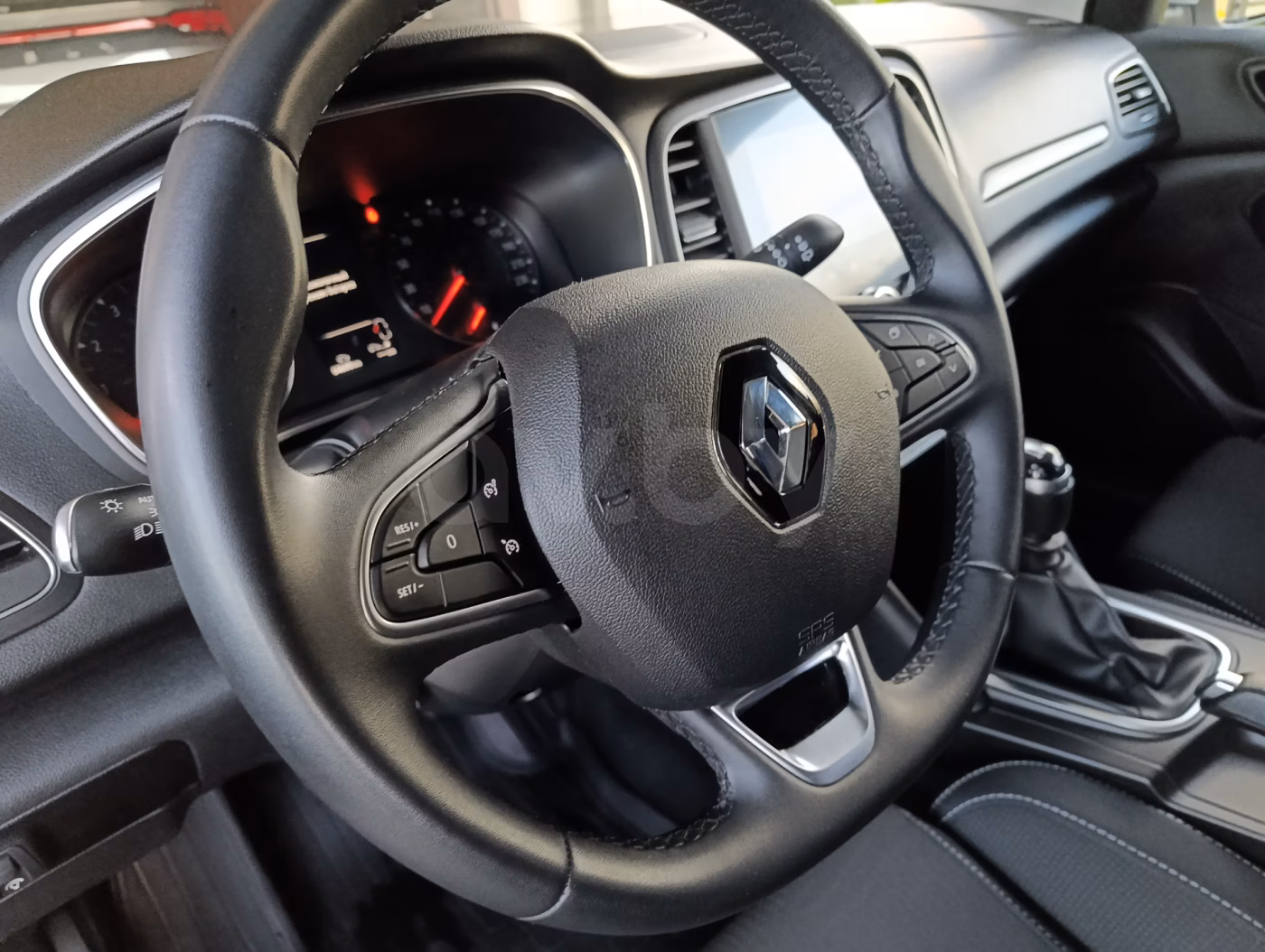 Renault Megane фото 8
