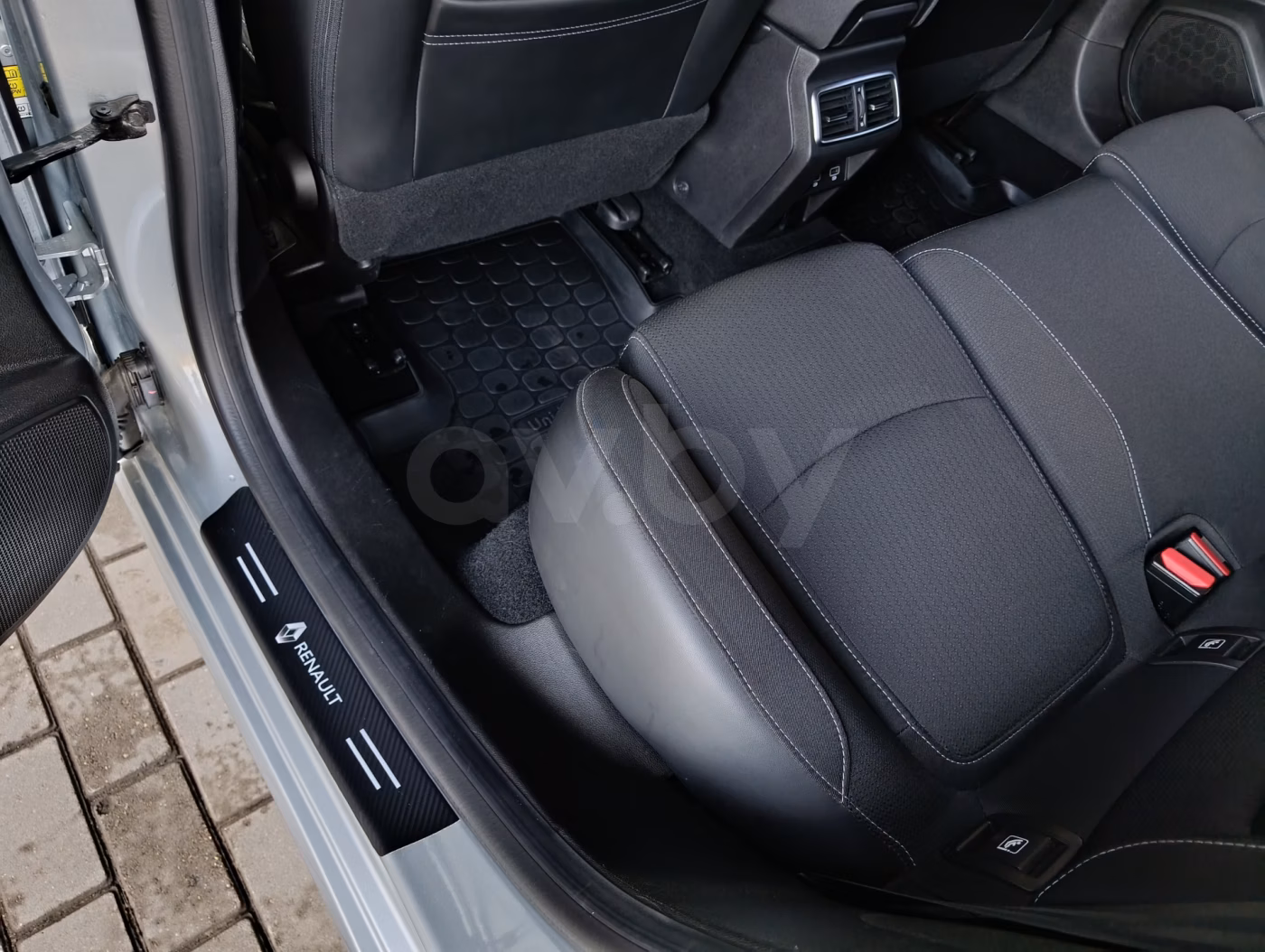 Renault Megane фото 12