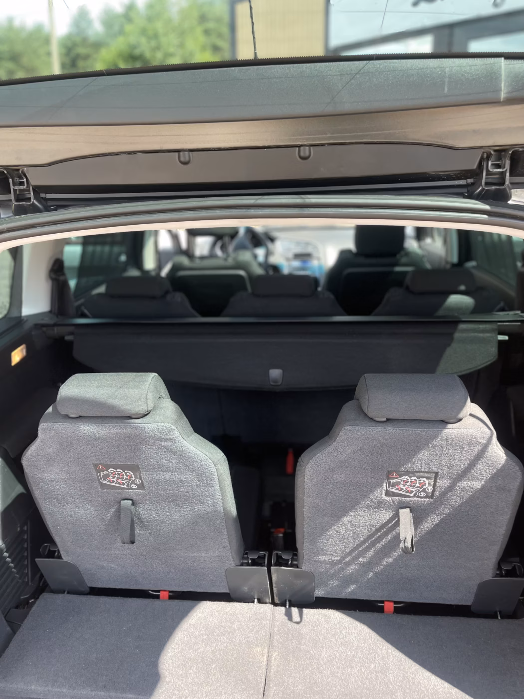 Peugeot 5008 фото 11