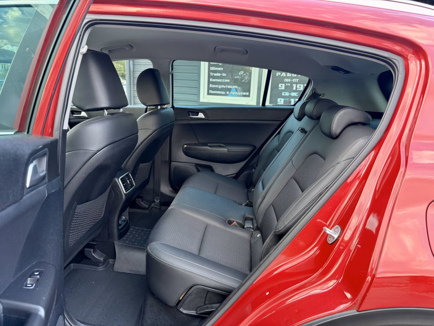 Kia Sportage фото 14