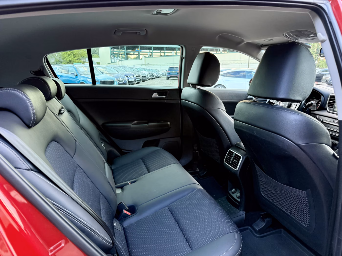 Kia Sportage фото 18