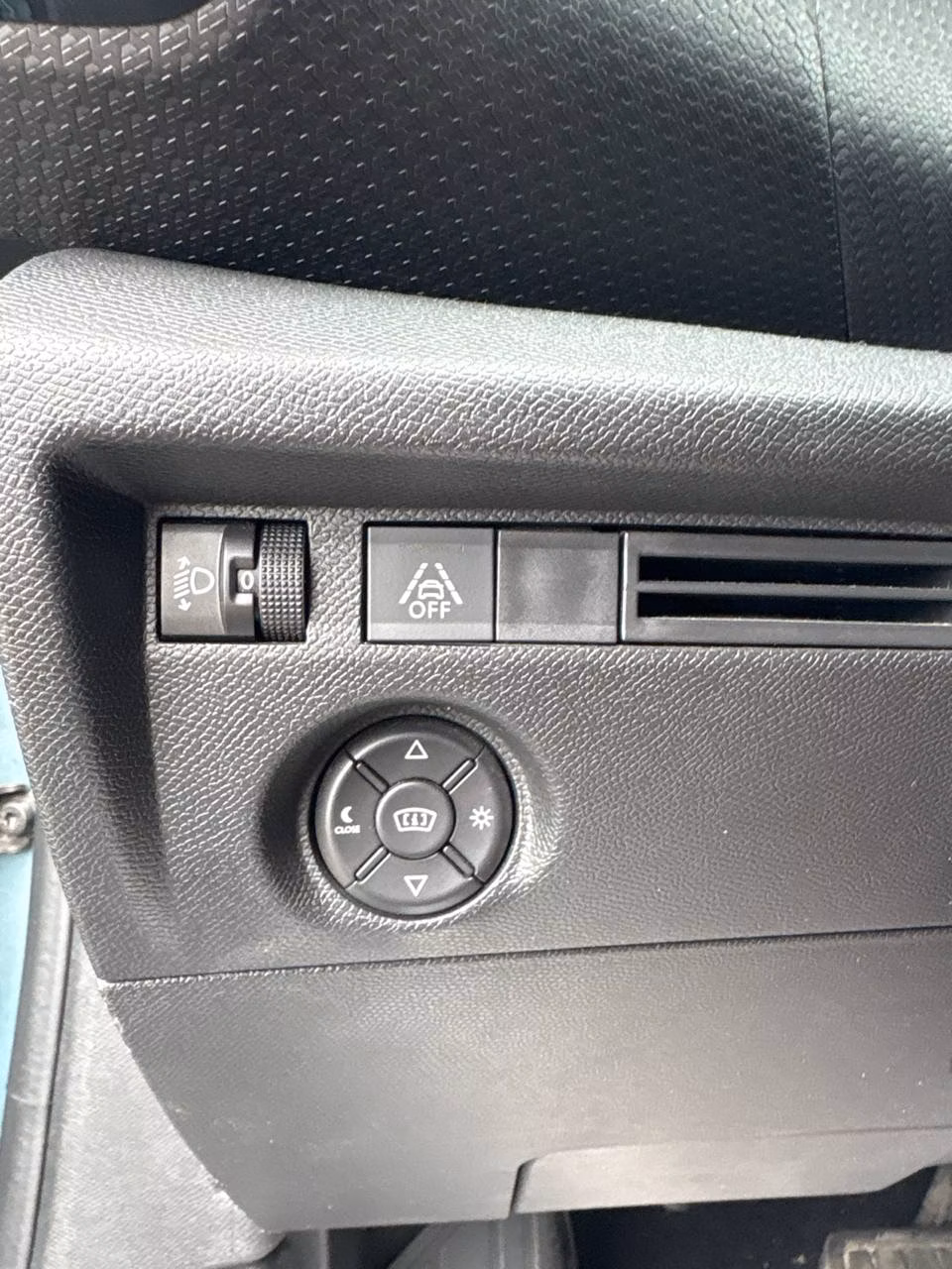 Citroen C4 фото 17