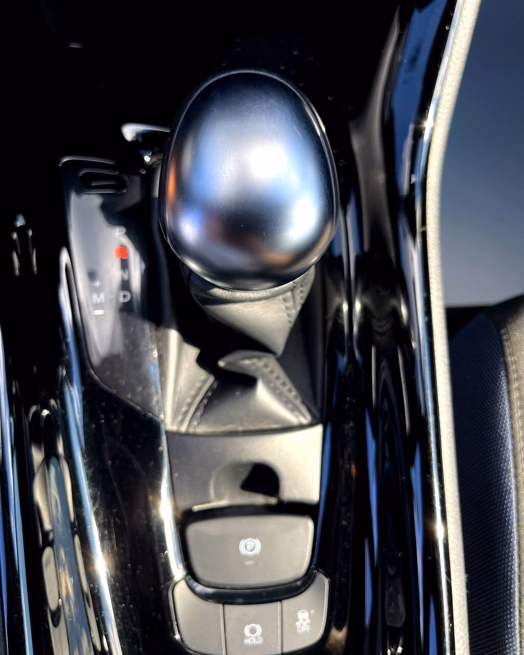 Toyota C-HR фото 17