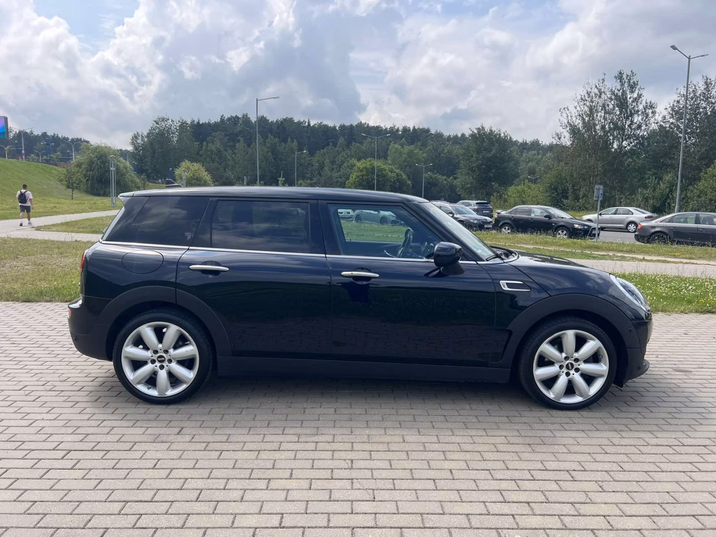 MINI Clubman фото 4