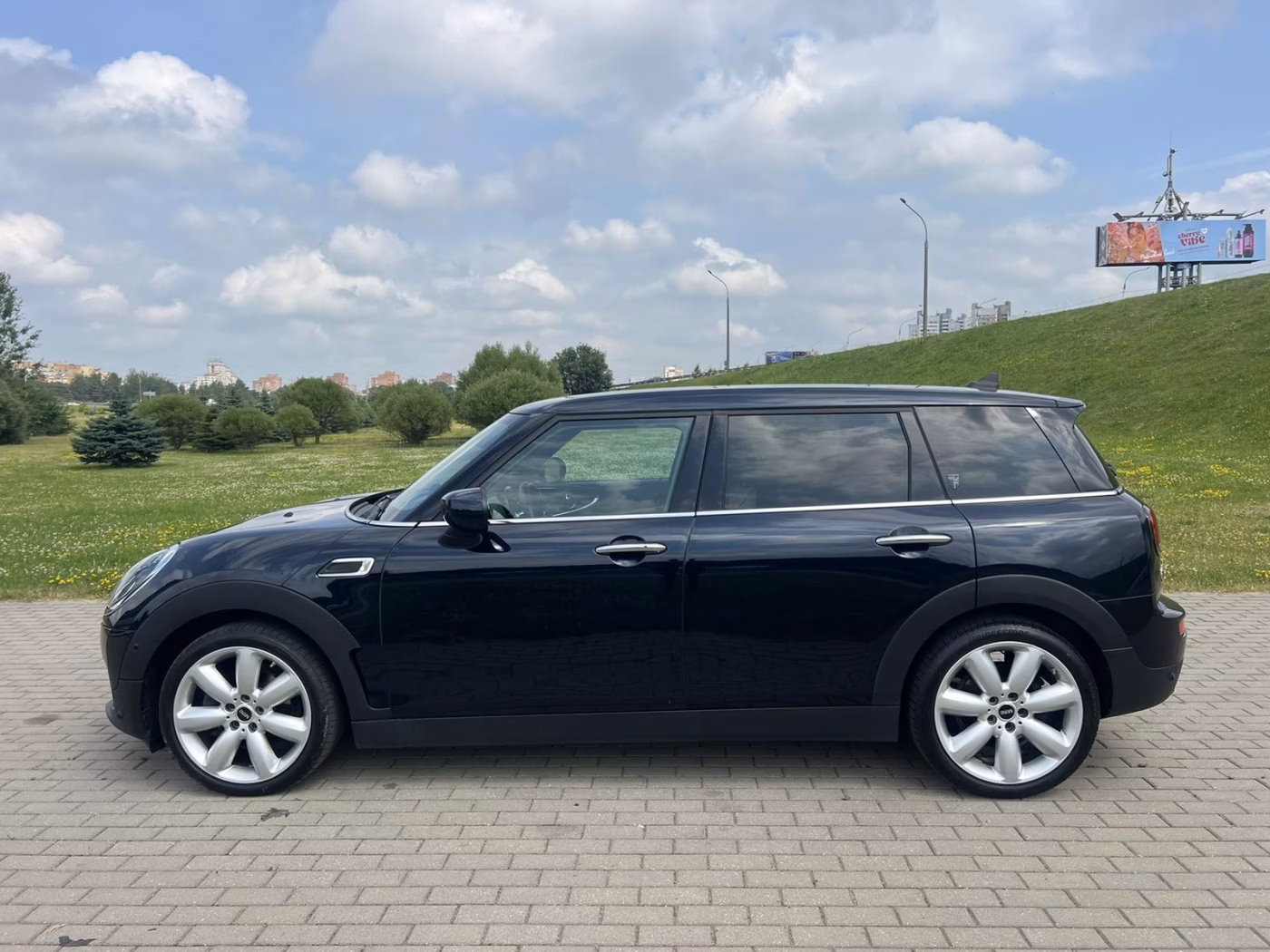 MINI Clubman фото 9