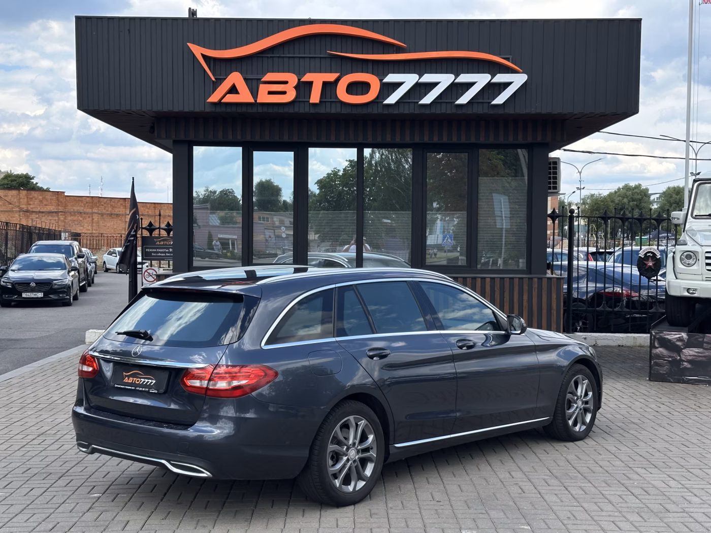 Mercedes-Benz C-Класс фото 2