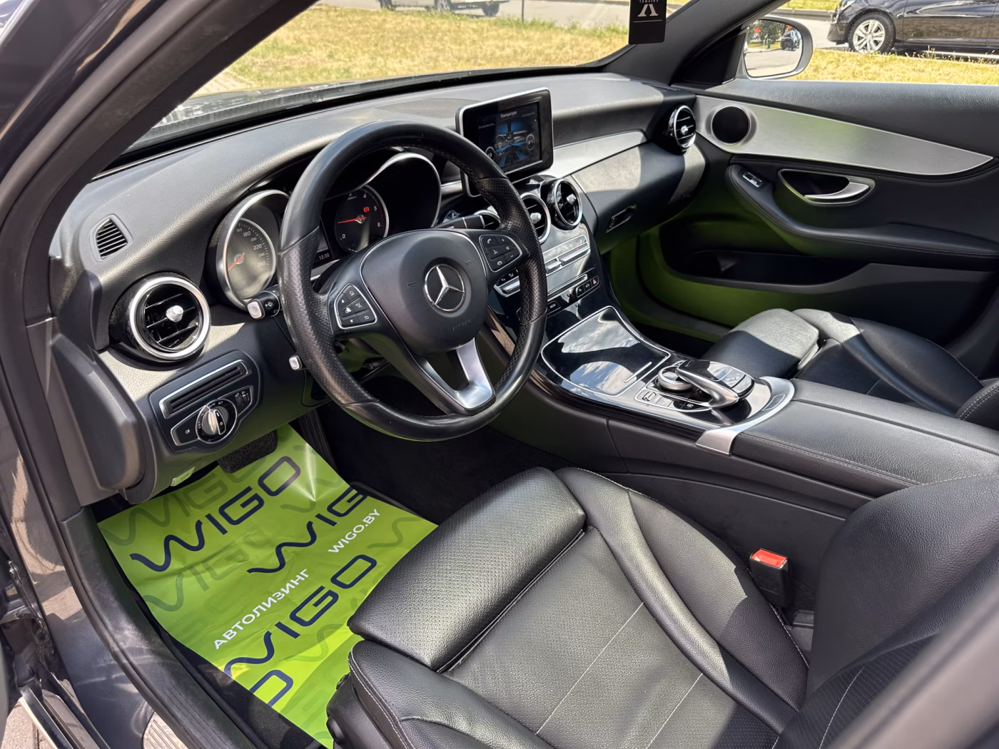 Mercedes-Benz C-Класс фото 7