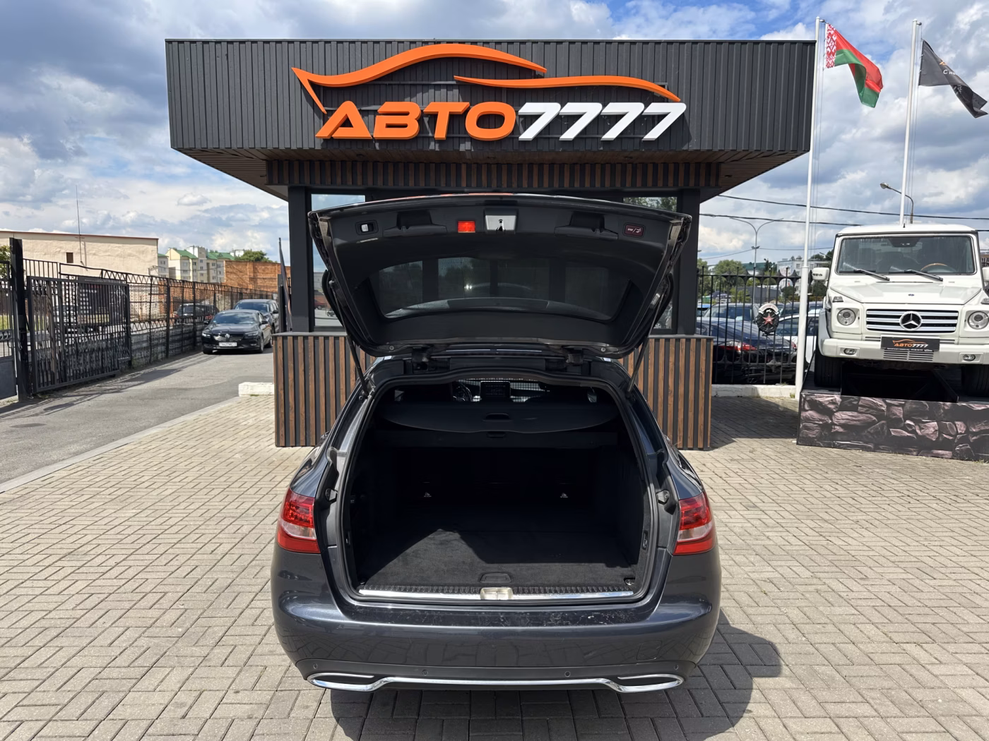 Mercedes-Benz C-Класс фото 14