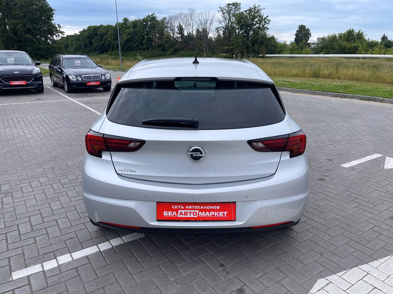 Opel Astra фото 6