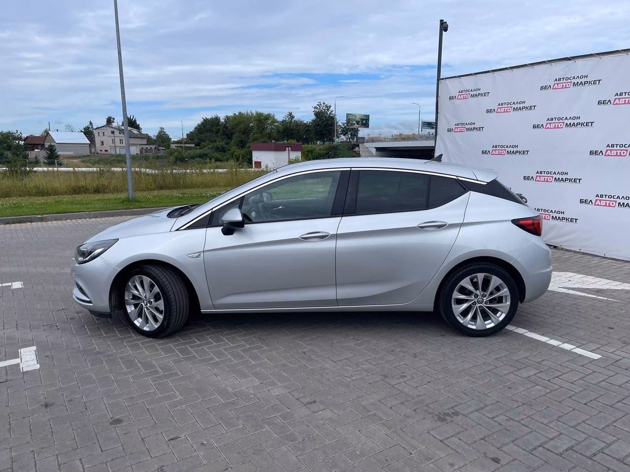 Opel Astra фото 8