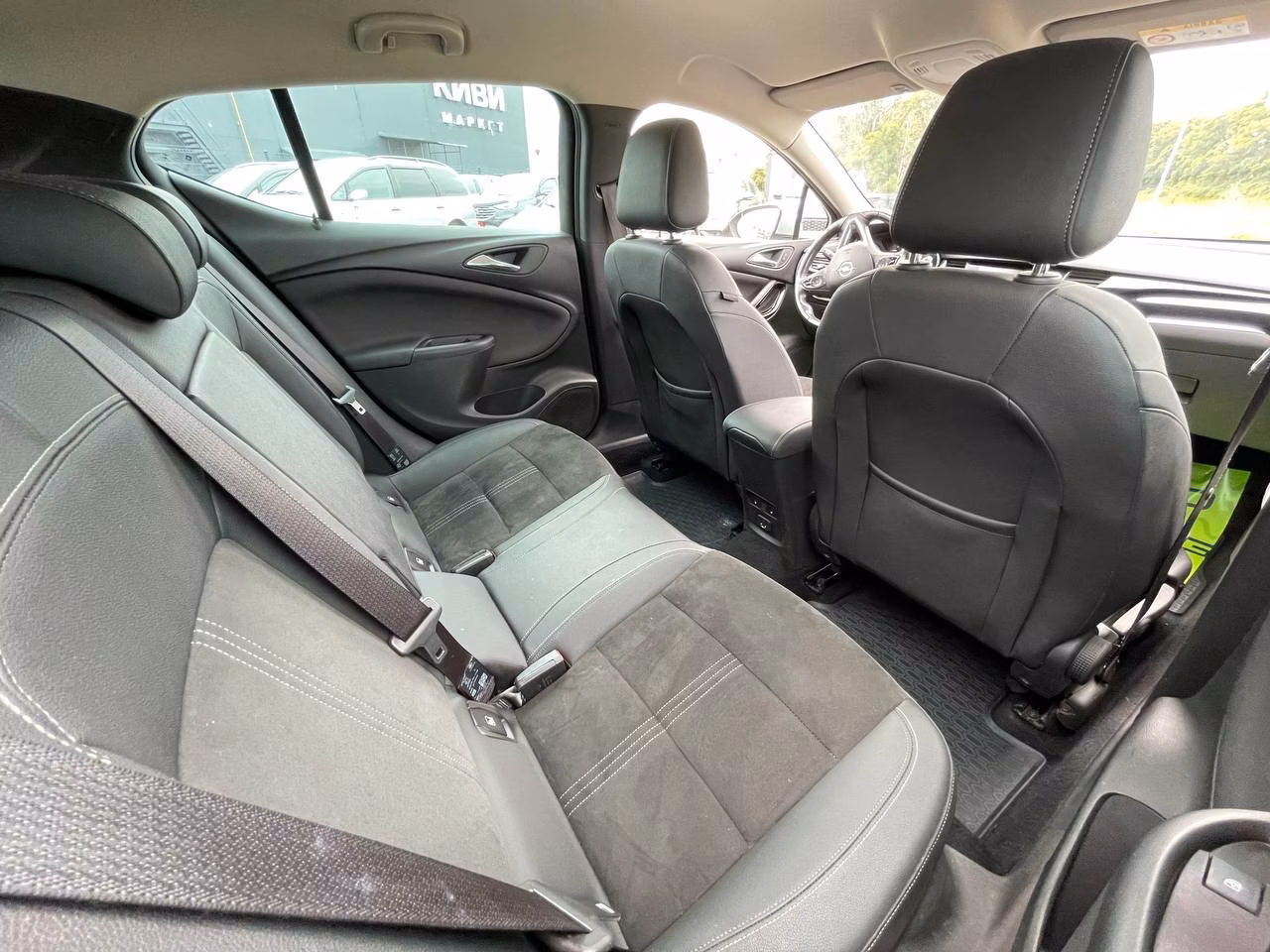 Opel Astra фото 11
