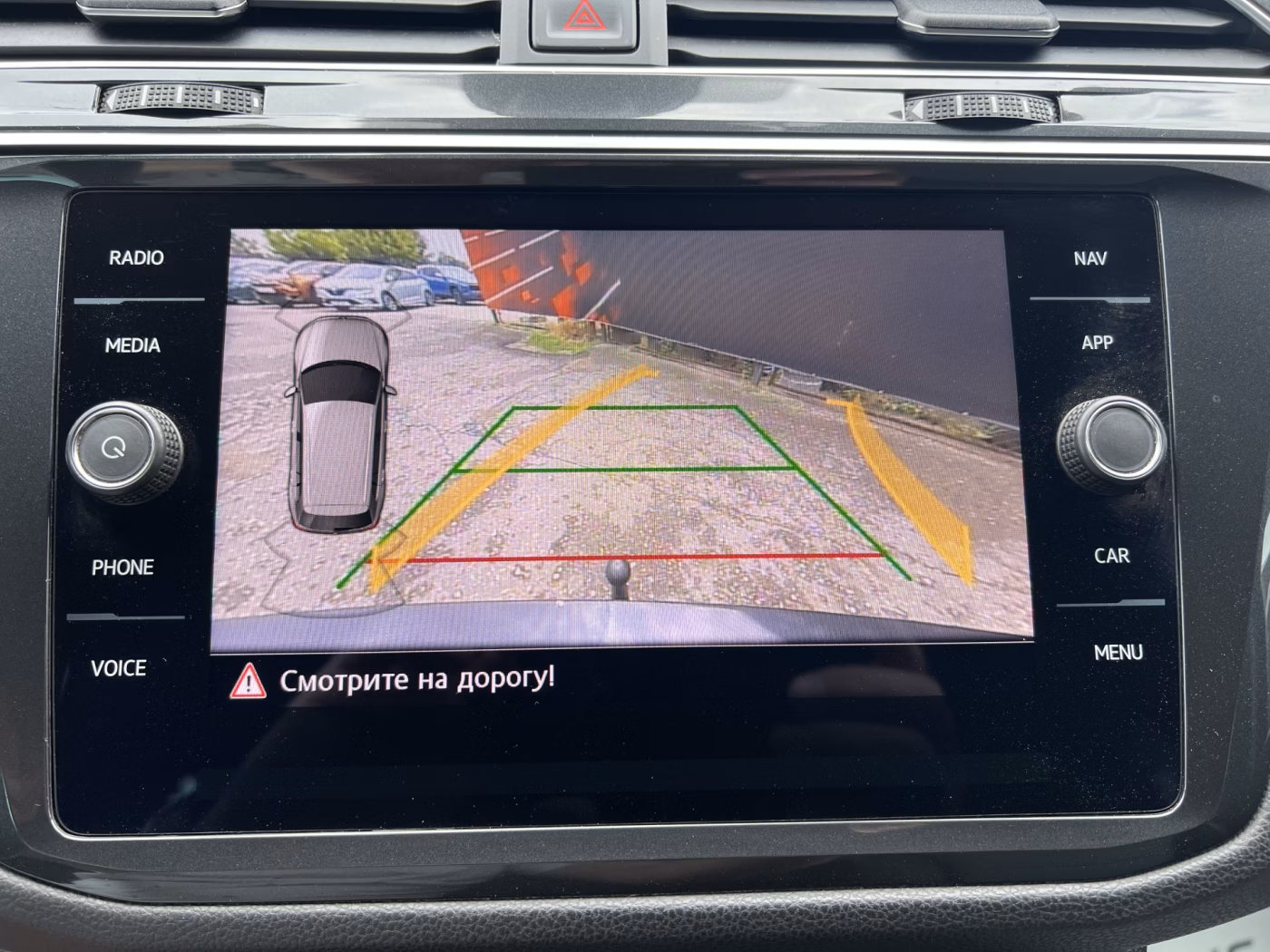 Volkswagen Tiguan фото 12