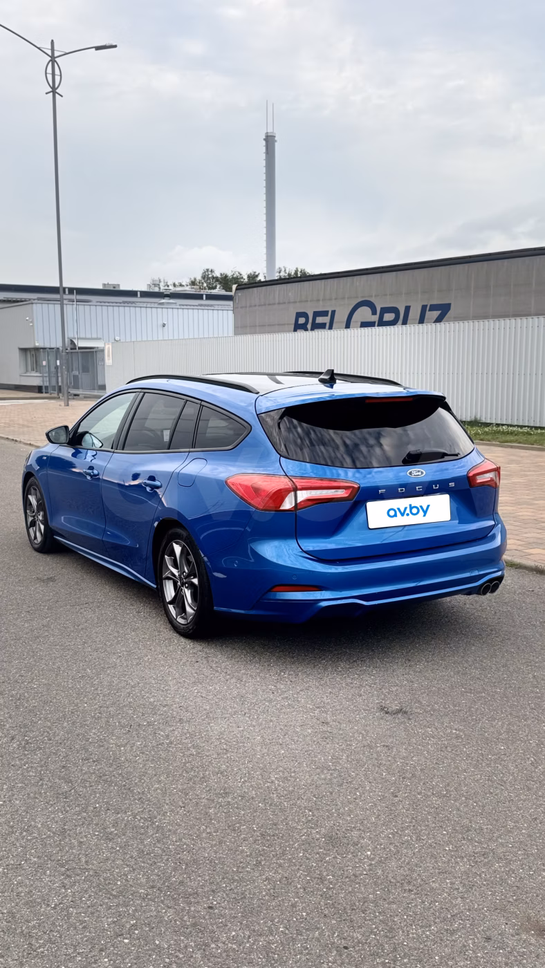 Ford Focus фото 6
