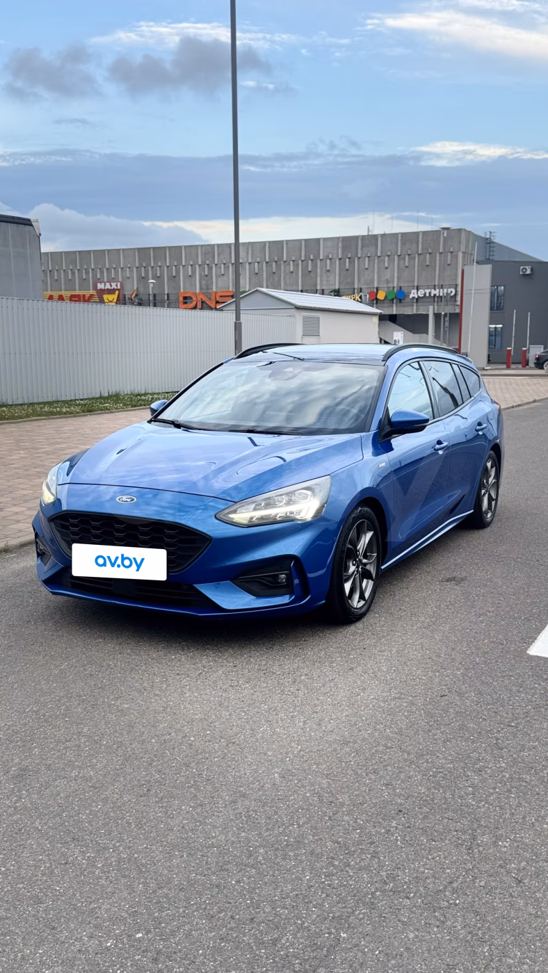 Ford Focus фото 8