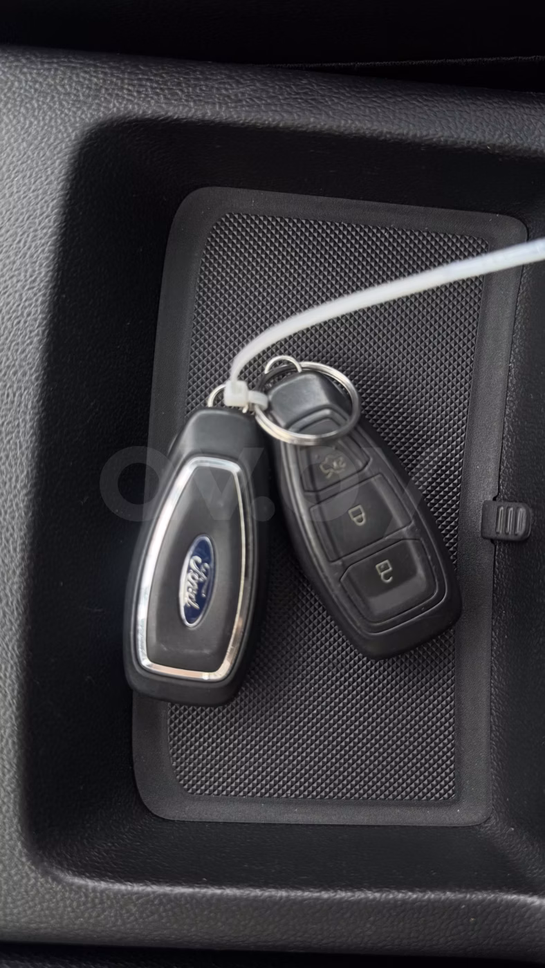 Ford Focus фото 11