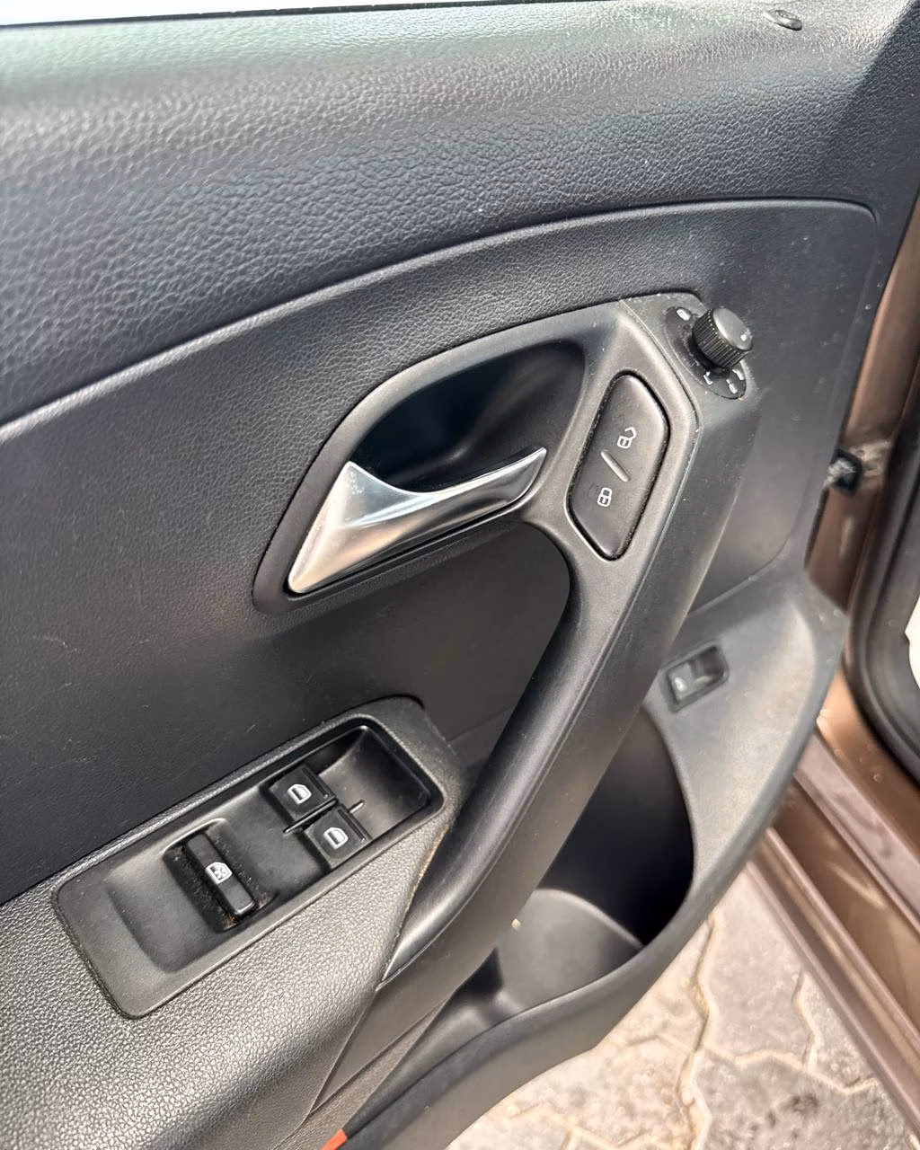 Volkswagen Polo Sedan фото 9