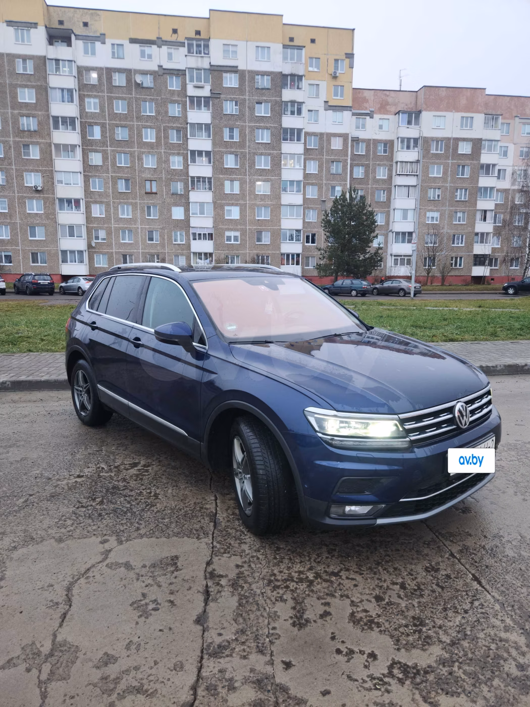 Volkswagen Tiguan фото 2