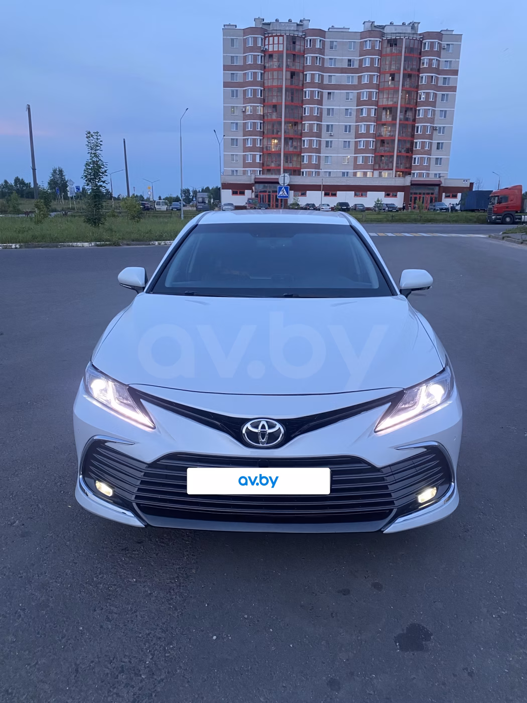 Toyota Camry фото 2