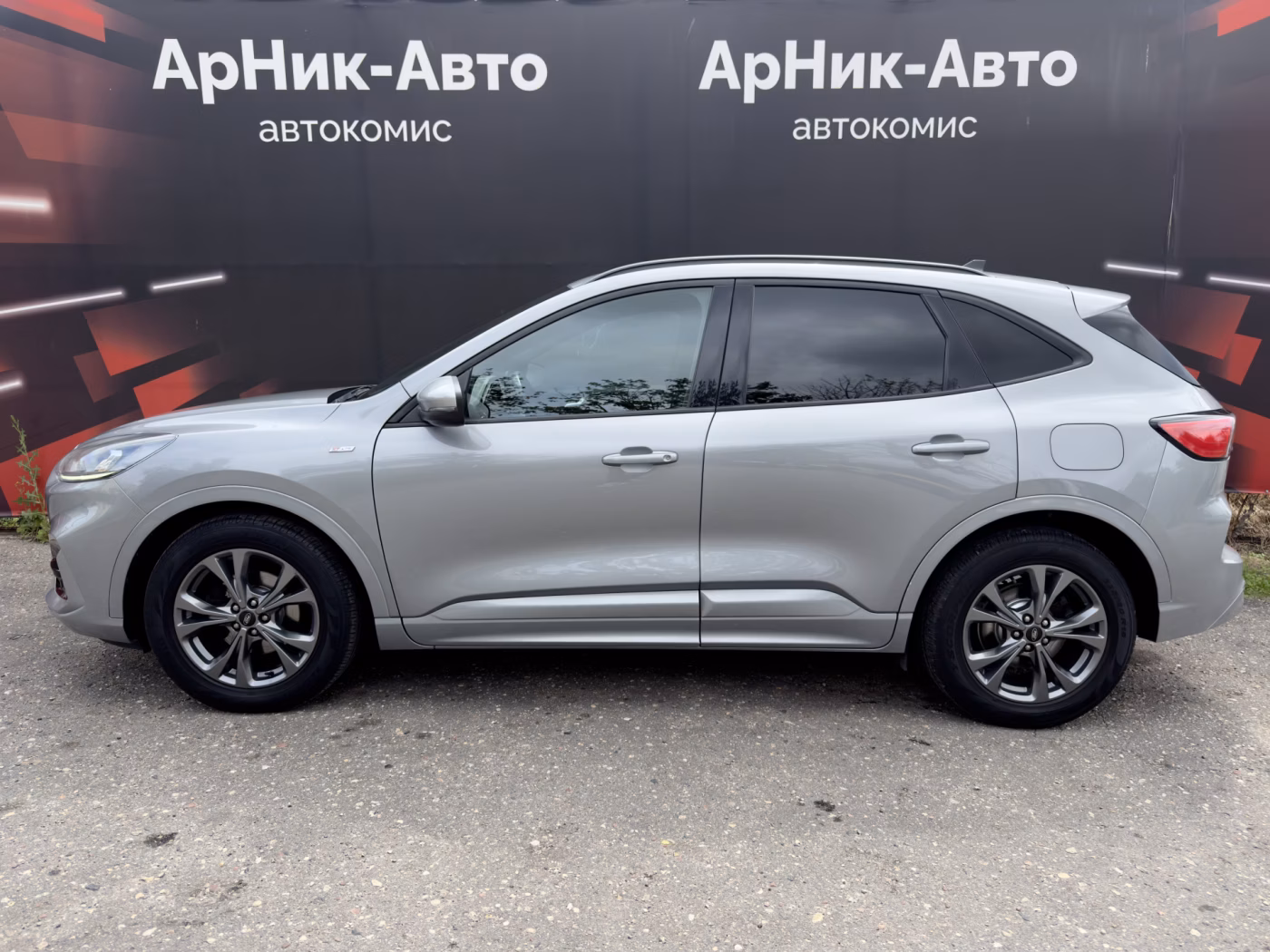 Ford Kuga фото 7