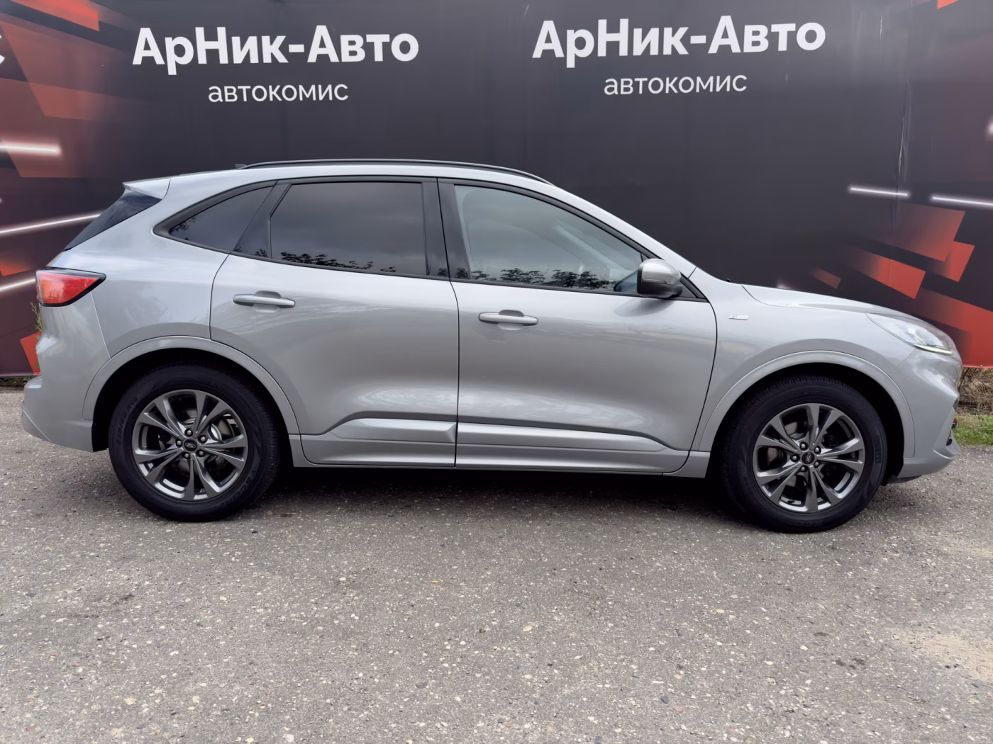 Ford Kuga фото 8