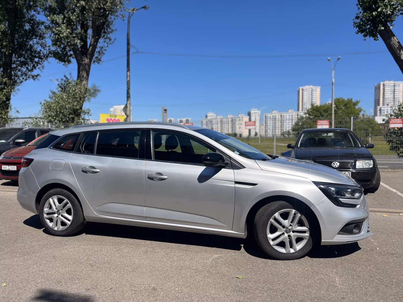 Renault Megane фото 9