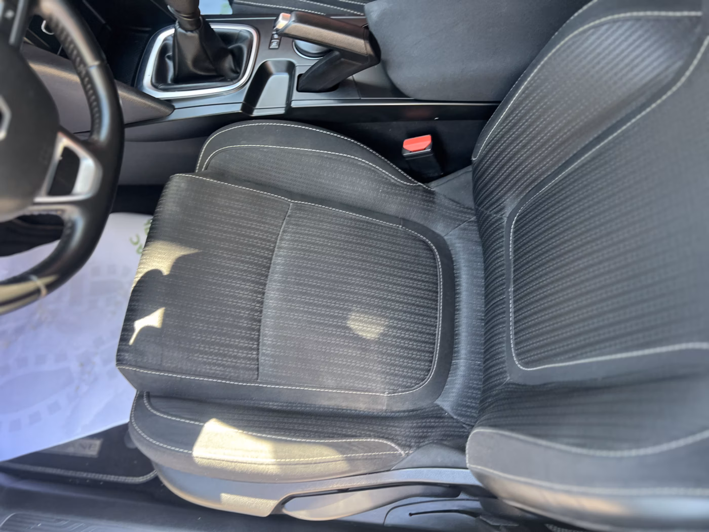 Renault Megane фото 13