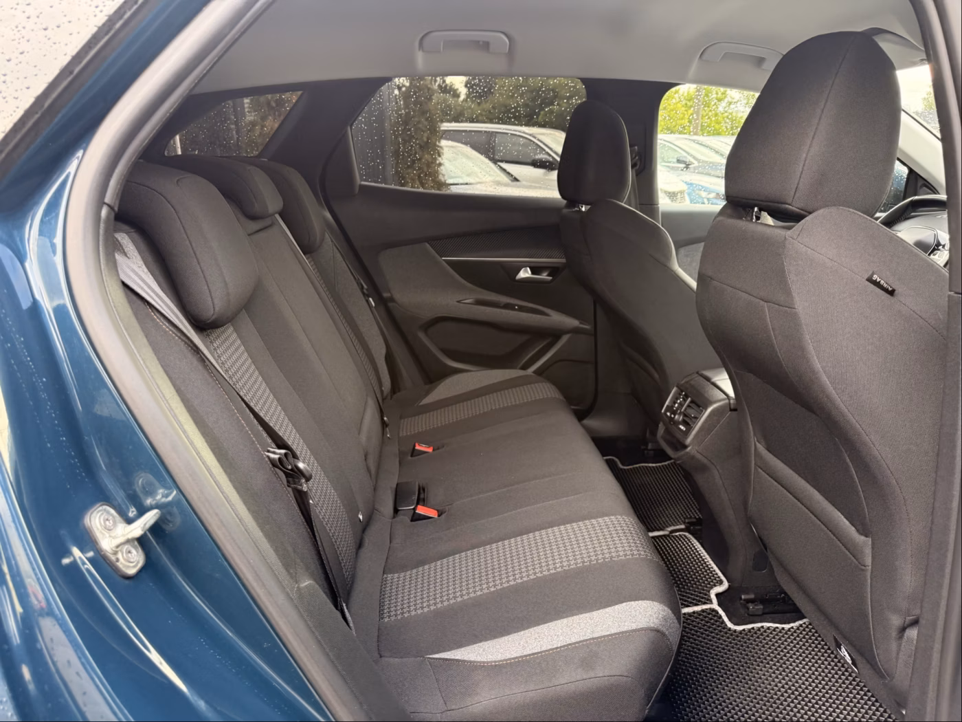 Peugeot 3008 фото 20