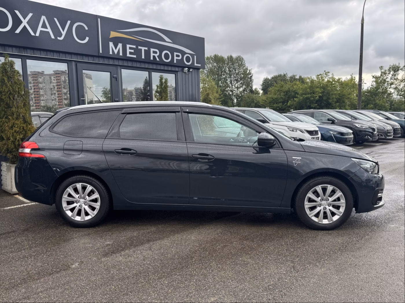 Peugeot 308 фото 8