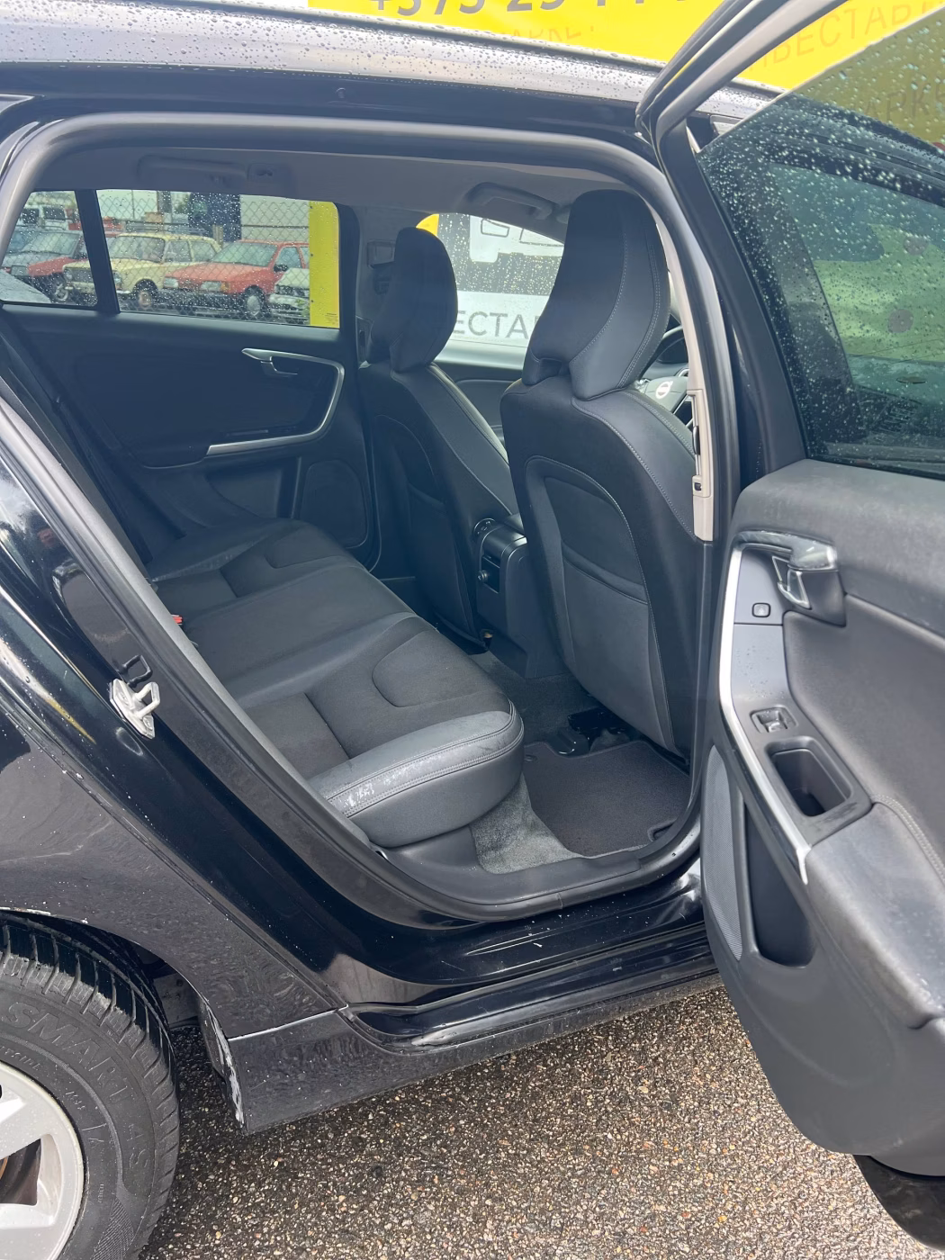 Volvo V60 фото 18