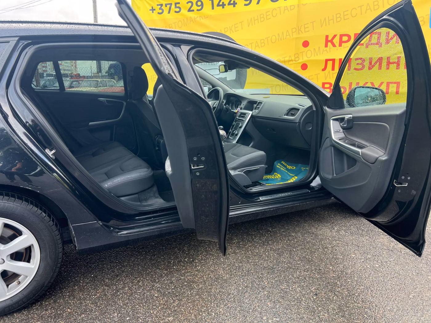 Volvo V60 фото 20