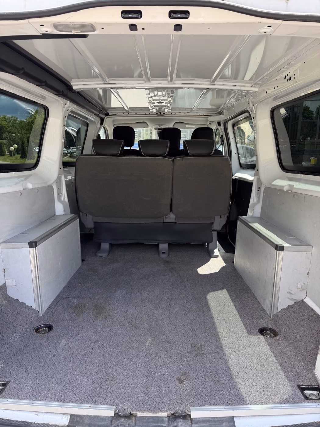 Opel Vivaro фото 12