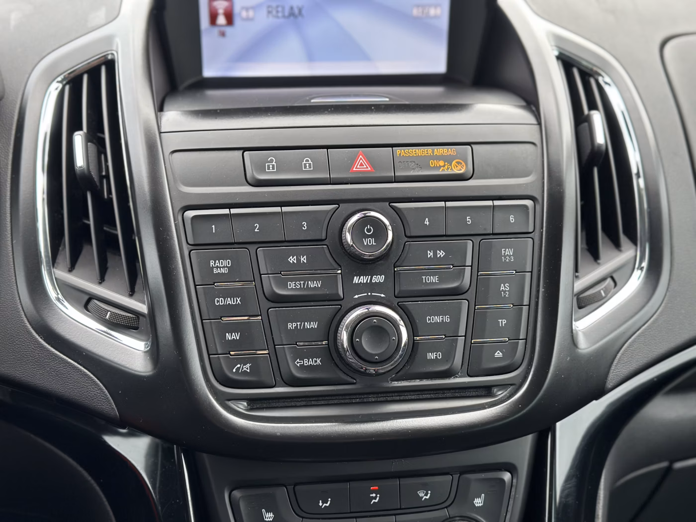 Opel Zafira фото 18
