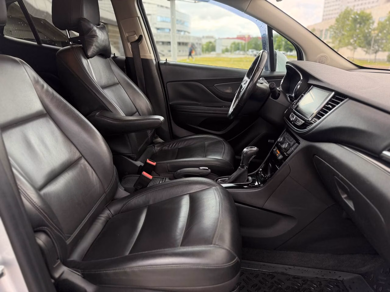 Buick Encore фото 11