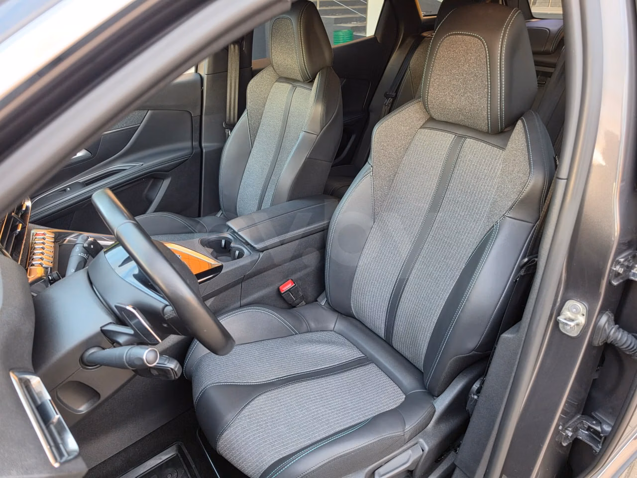 Peugeot 3008 фото 9