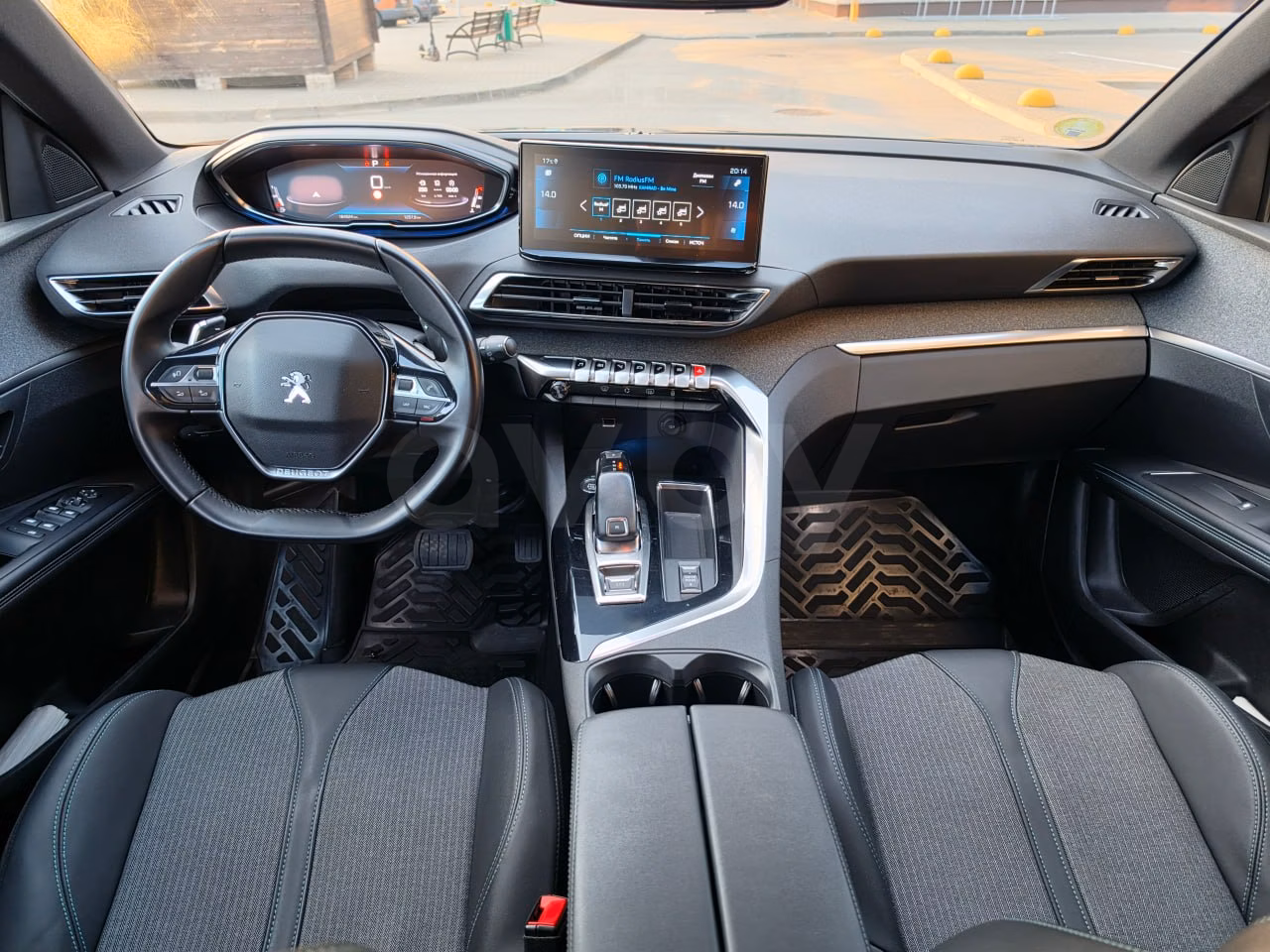 Peugeot 3008 фото 11