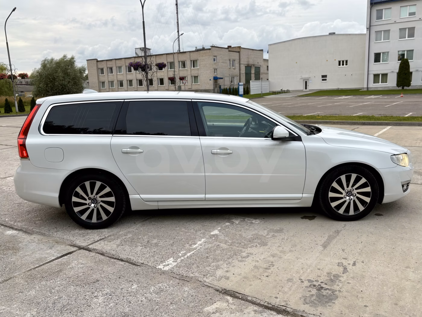 Volvo V70 фото 5