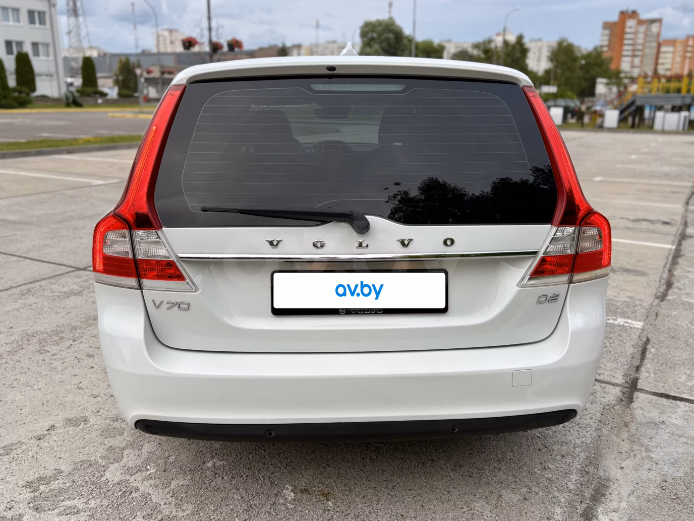 Volvo V70 фото 7