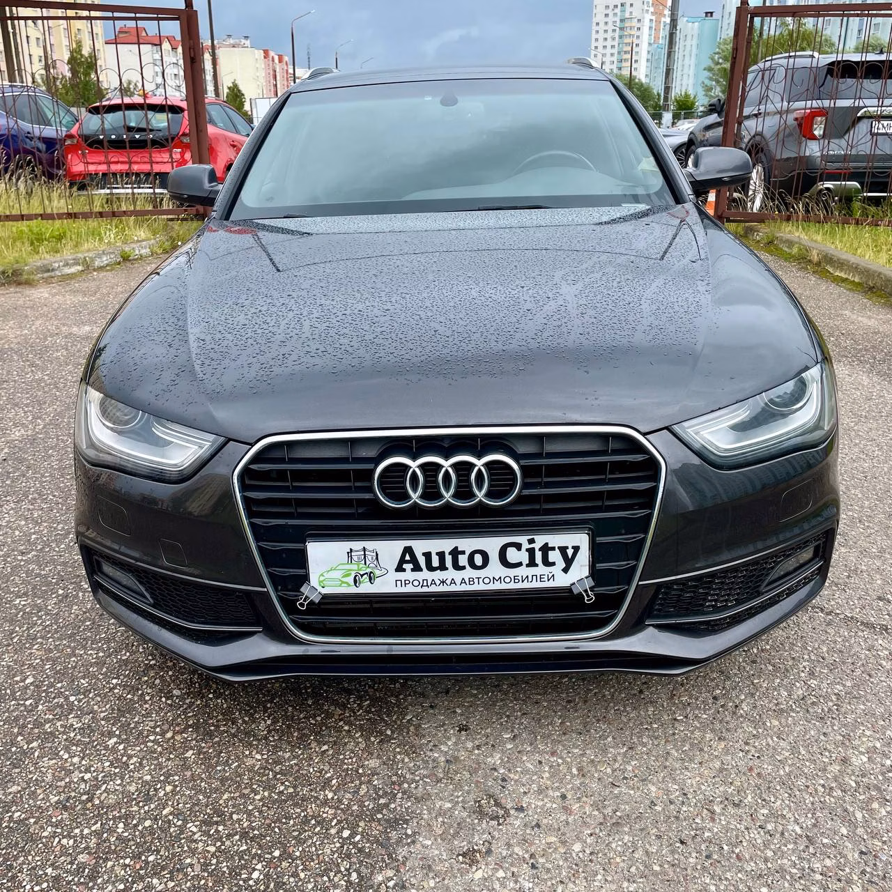 Audi A4 фото 2