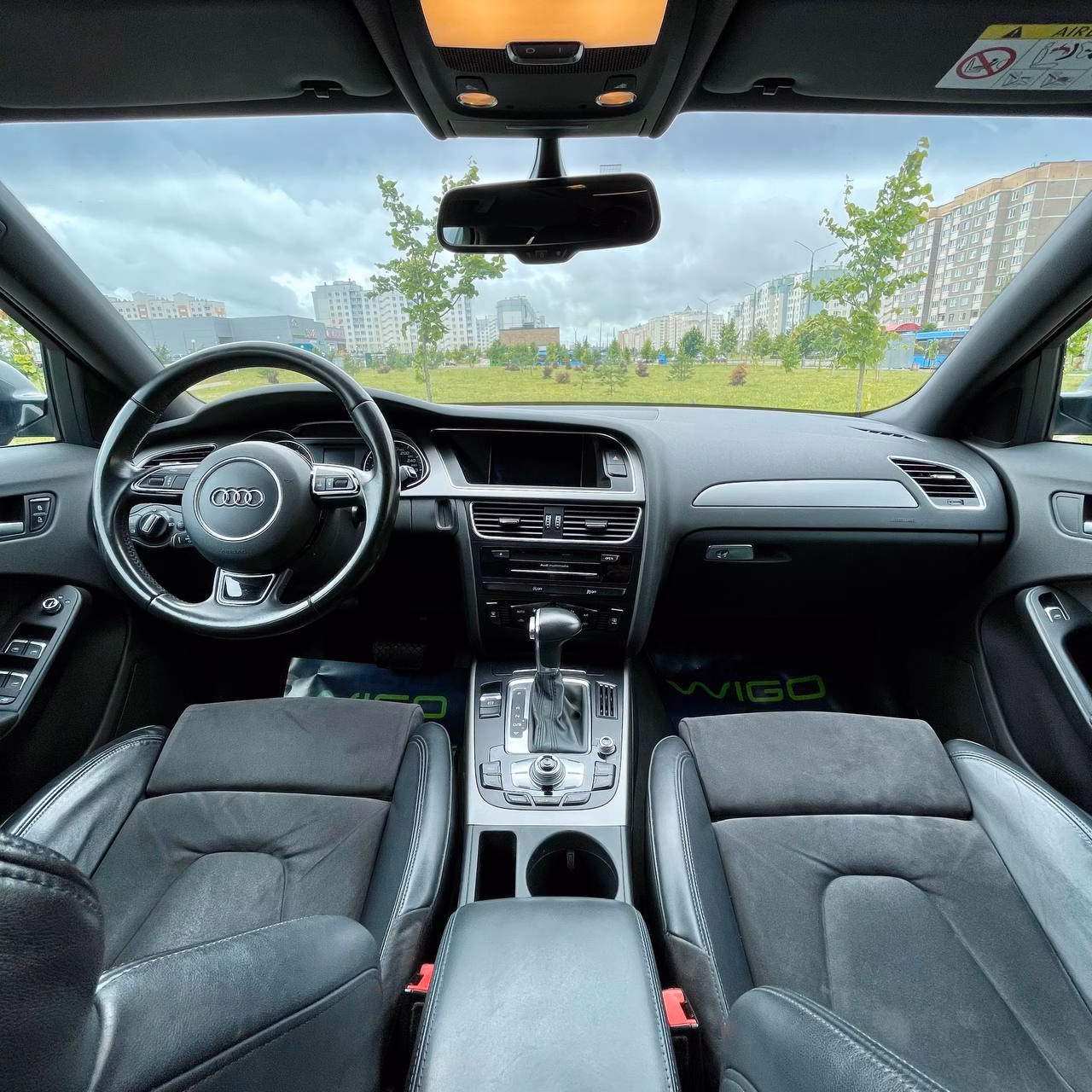 Audi A4 фото 12