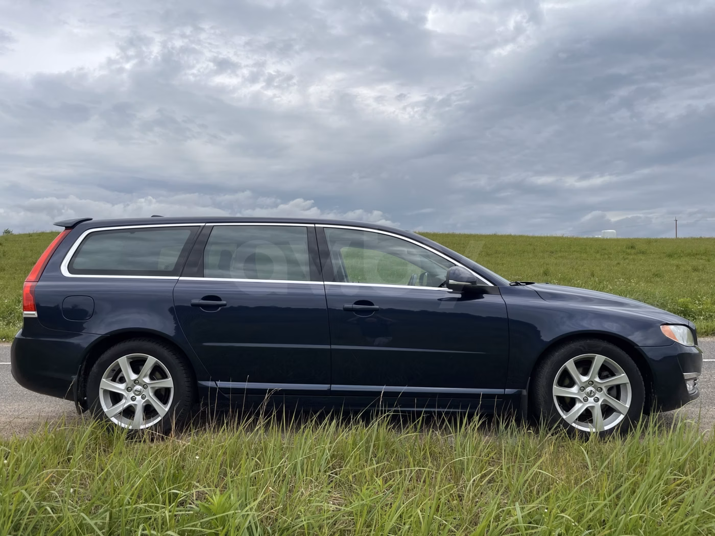 Volvo V70 фото 3