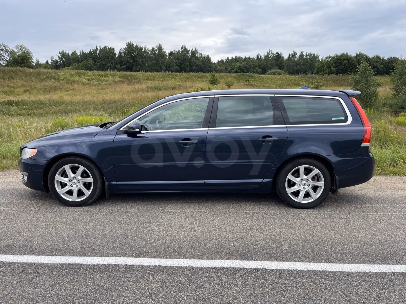 Volvo V70 фото 4