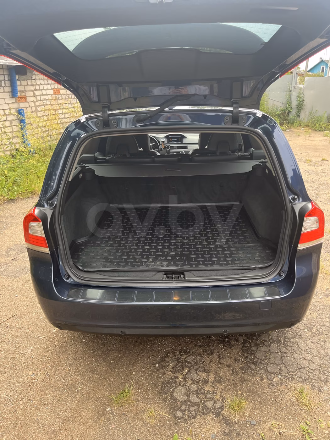Volvo V70 фото 8