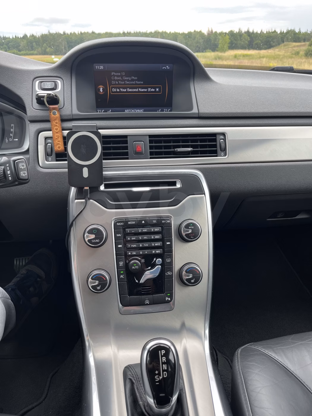 Volvo V70 фото 16