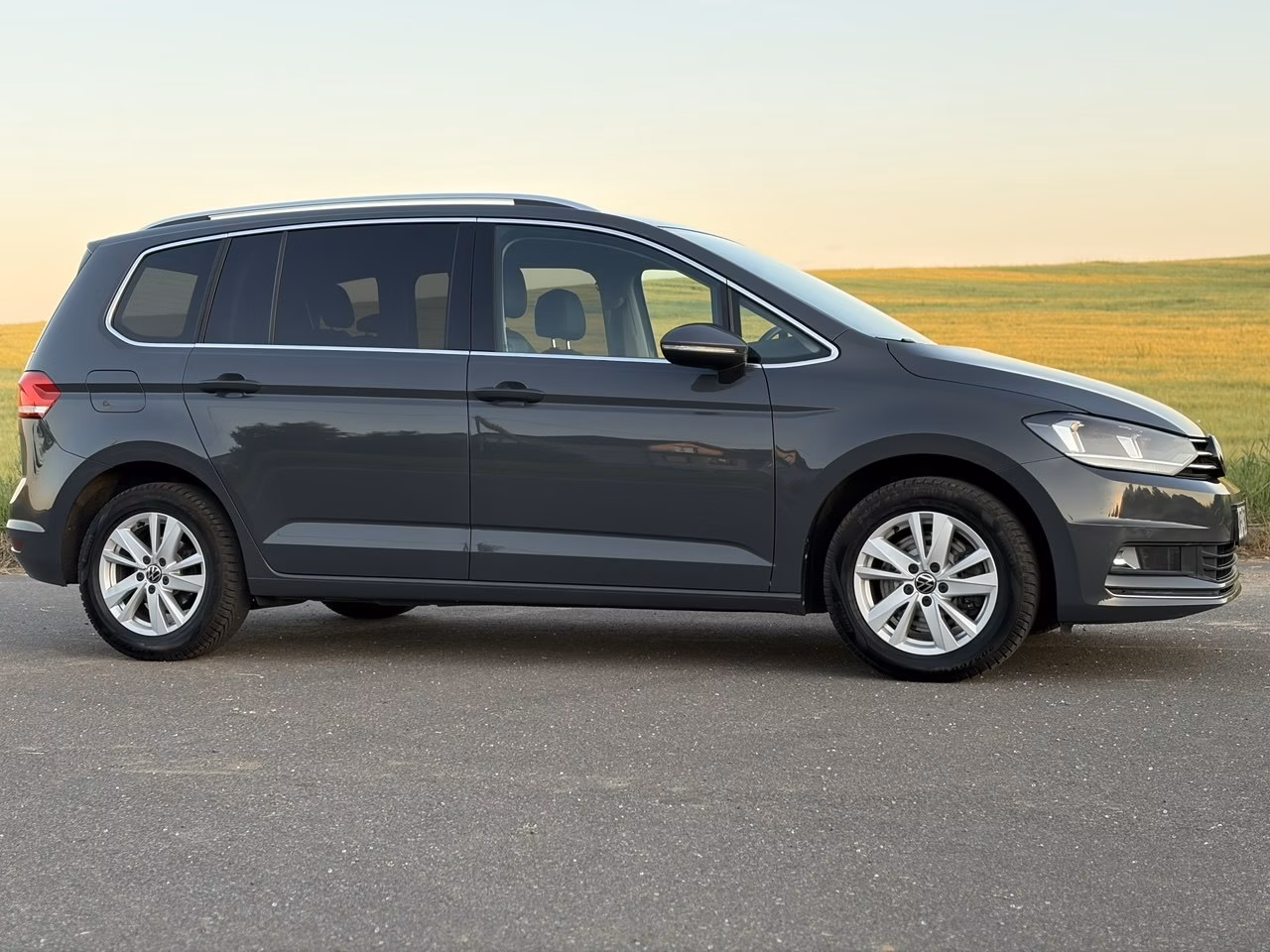 Volkswagen Touran фото 3