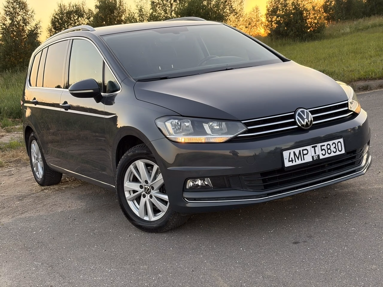 Volkswagen Touran фото 4