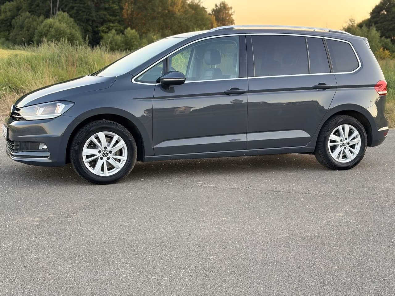 Volkswagen Touran фото 5